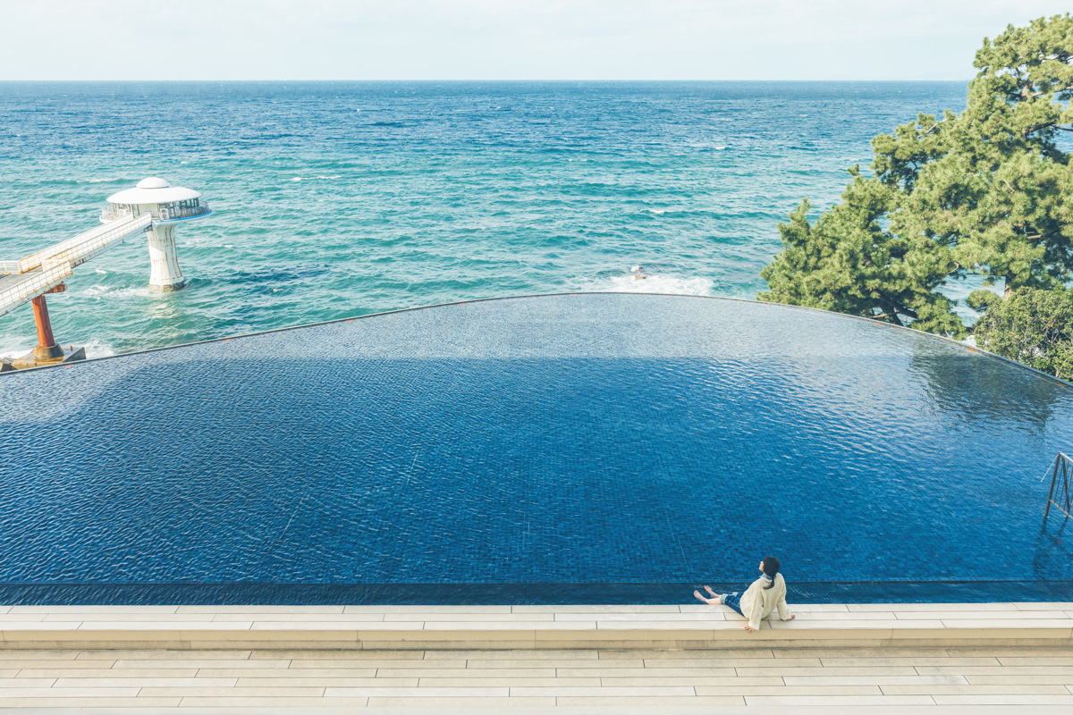 【南紀白浜温泉】一生に一度は行きたい。太平洋が一望できる絶景温泉