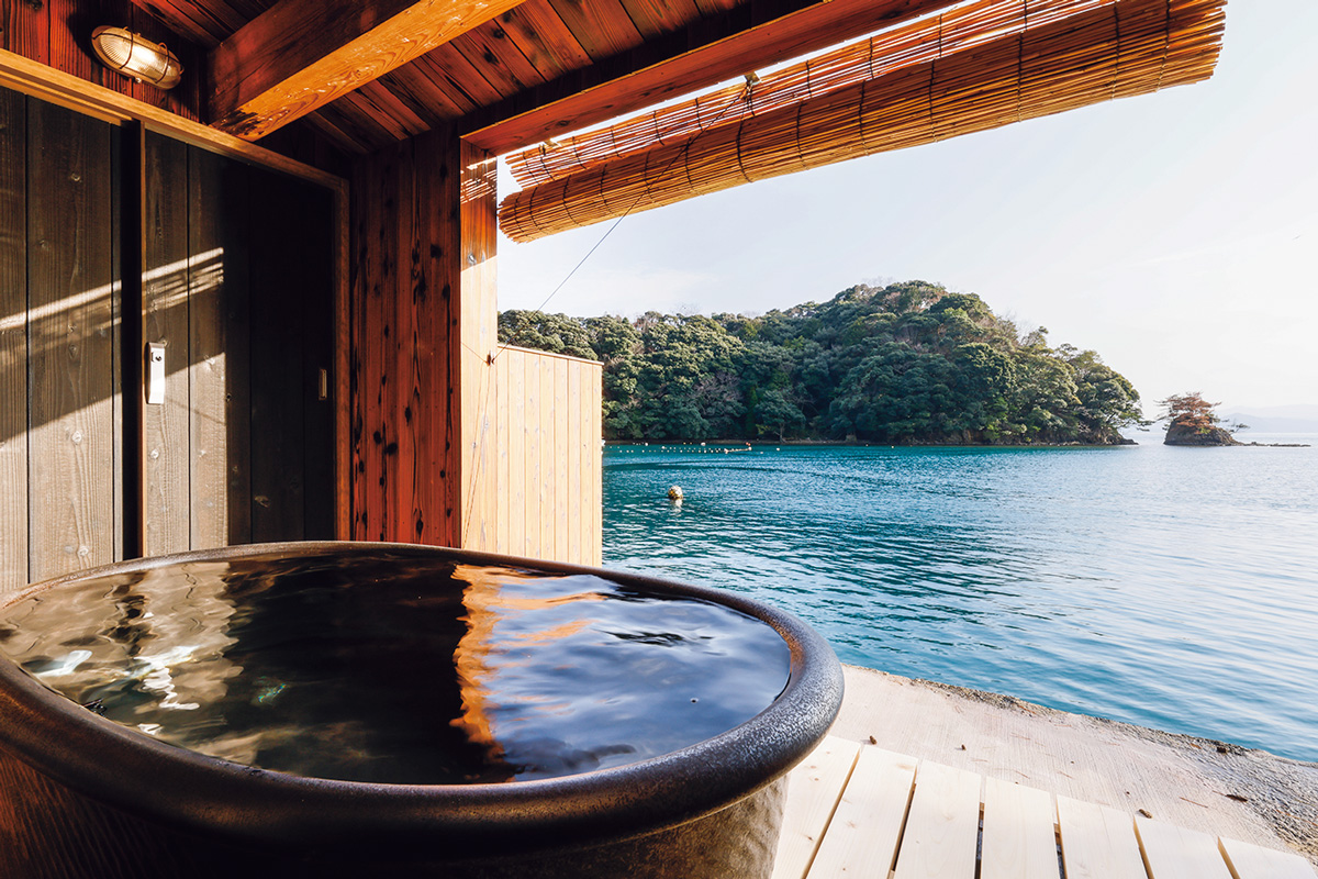 【京都】トロトロの美肌湯に唯一無二の絶景！日本のベネチアを体感する温泉宿