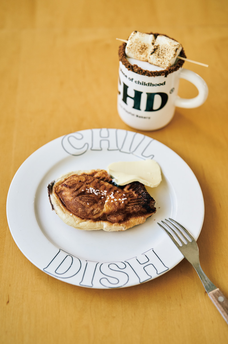 ソウルの聖水のカフェCHILDISHの塩プンオパン