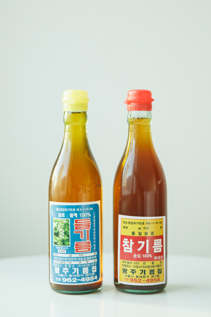 韓国土産のエゴマ油とゴマ油