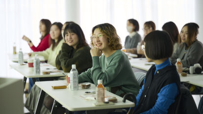 正しいケアと知識で、女性はもっと楽に生きられる。現代に適した生理ケアと妊孕力の話