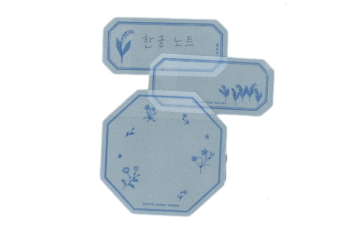 トレペのダイカット付箋「Blue floral」。