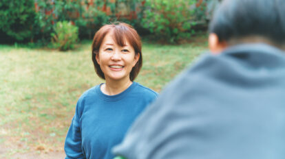 “いいお母さん”を演じてしまう自分がもどかしい。芸人・なかさとみさんが乗り越えた出産、子育て、病気のこと