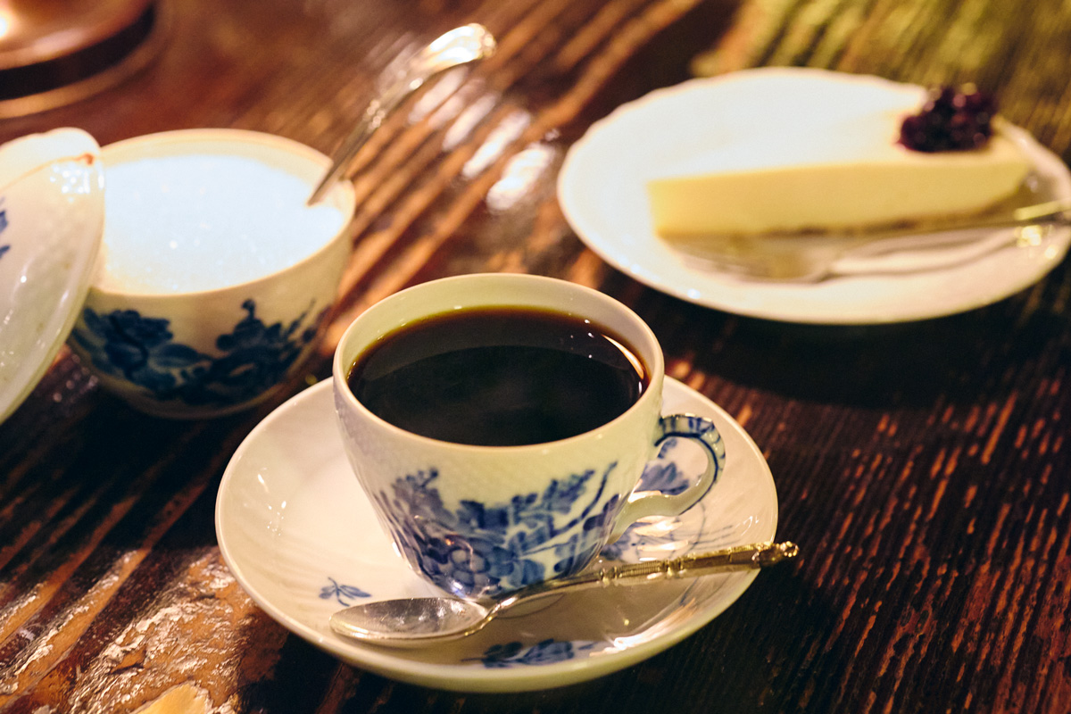下北沢〈トロワ・シャンブル〉のコーヒー