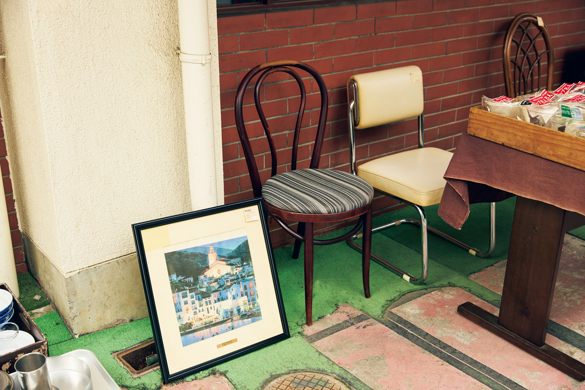 喫茶店の家具