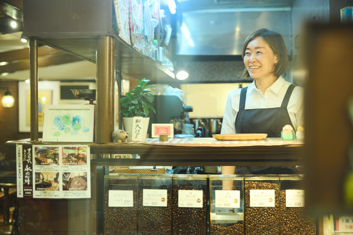 〈ぽえむ〉小平南口店の店主