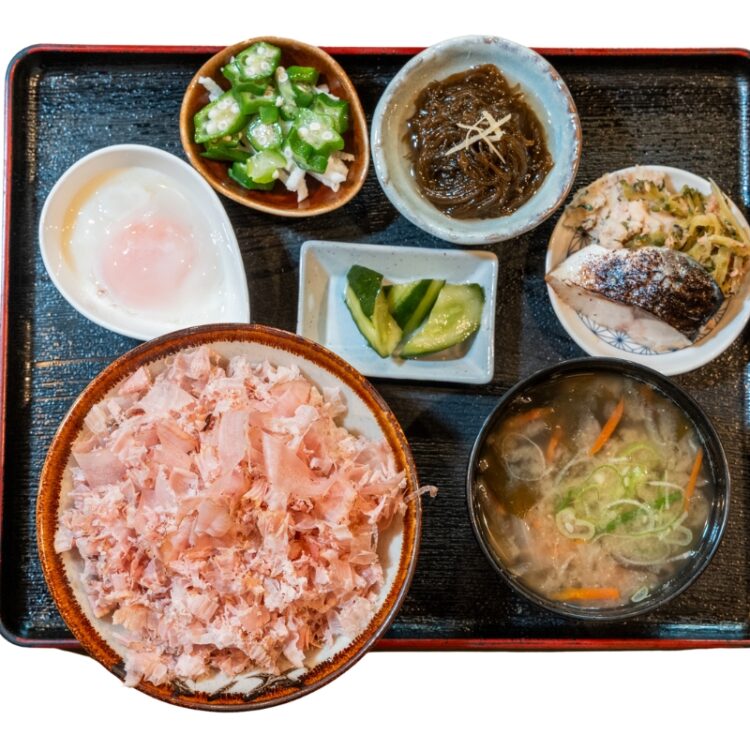 沖縄の〈出汁ダシ〉の鰹節ごはんセット