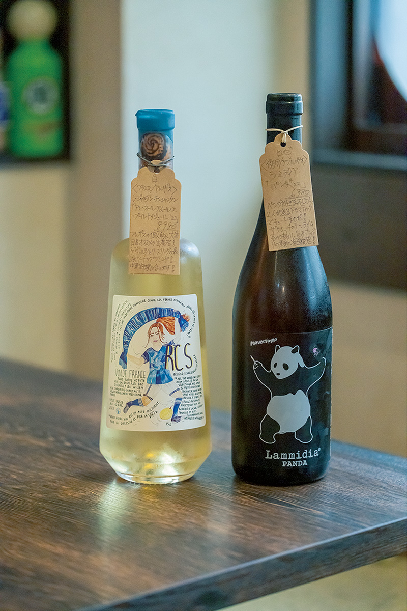 横浜の〈ナチュラルワインと中華のお店 カントナ〉のワイン