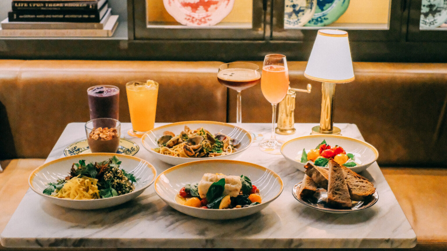 【銀座洋食ランチ】ヘルシーな多国籍料理〈bills〉