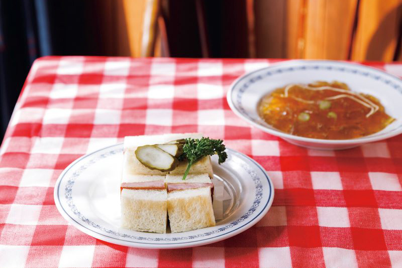 【銀座洋食ランチ】さすが愛され続ける老舗の味。一度は訪れたい洋食店〈煉瓦亭〉