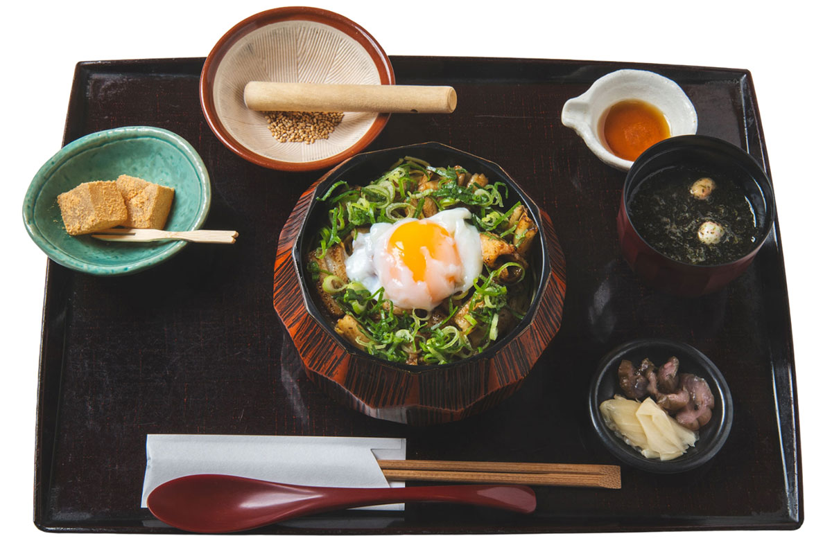 【銀座和食ランチ】穴子料理の名店〈あなご屋 銀座ひら井〉の直火炙り穴子たたき丼