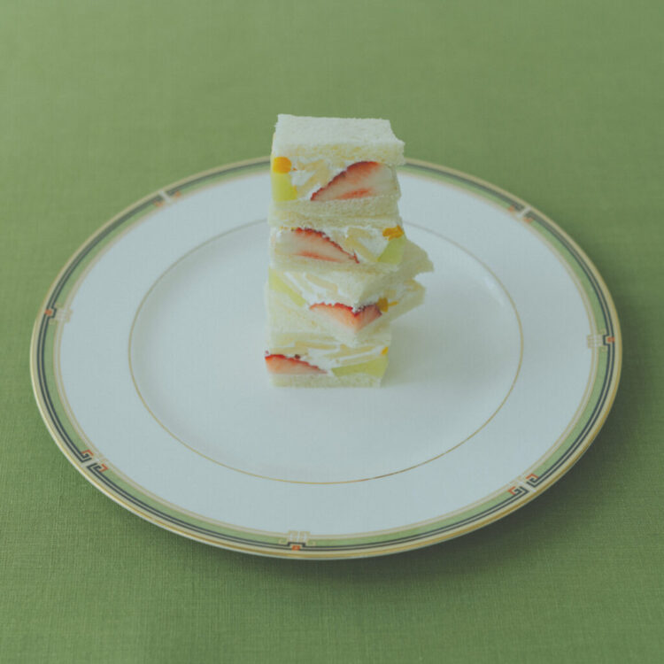 〈銀座千疋屋〉の「フルーツサンド」