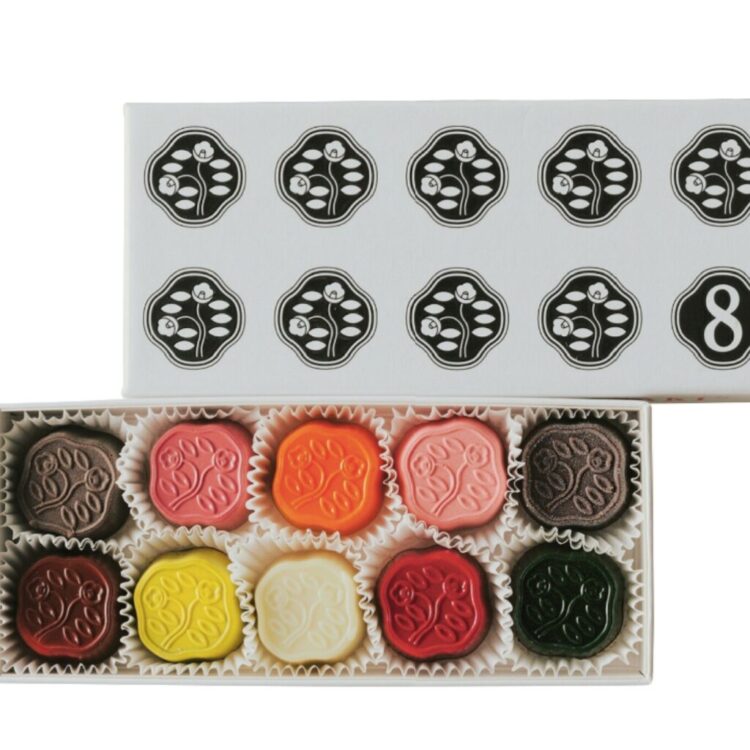 〈資生堂パーラー 銀座本店〉の「花椿ショコラ」