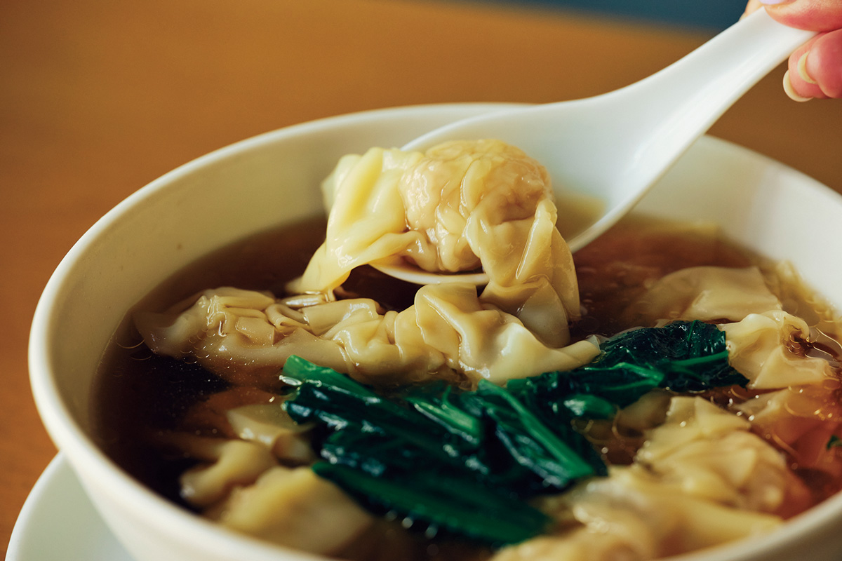 〈慶華飯店〉の海老ワンタン