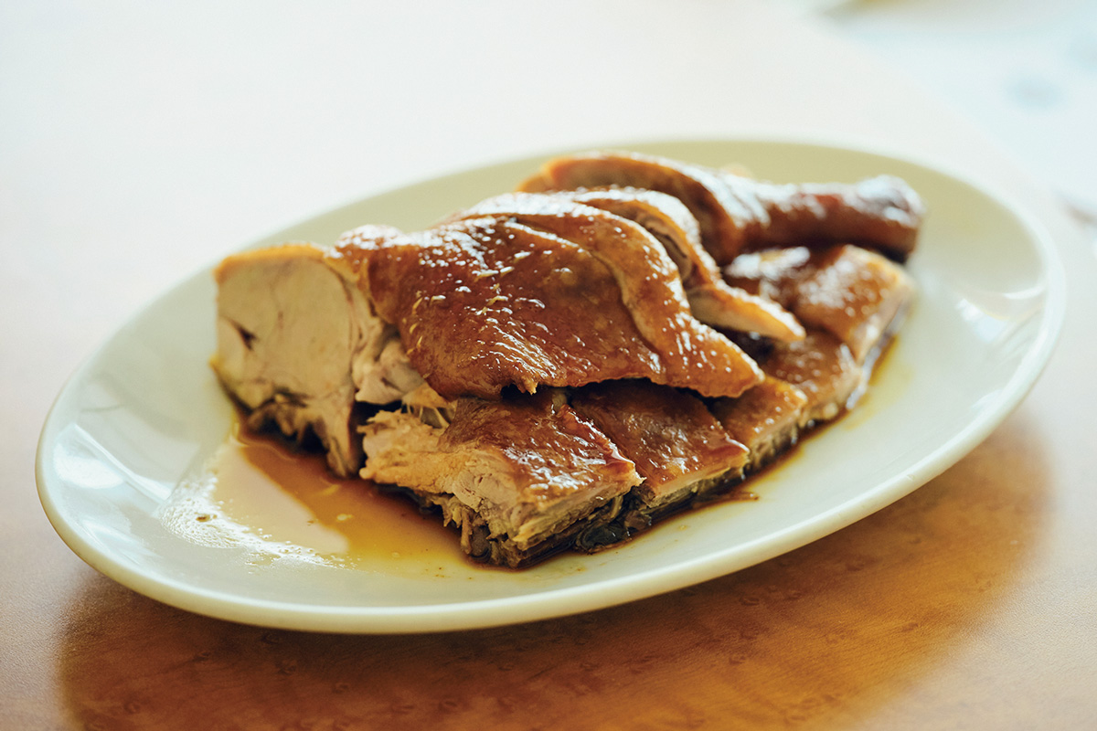 〈南粤美食〉のアヒルの醤油煮込み