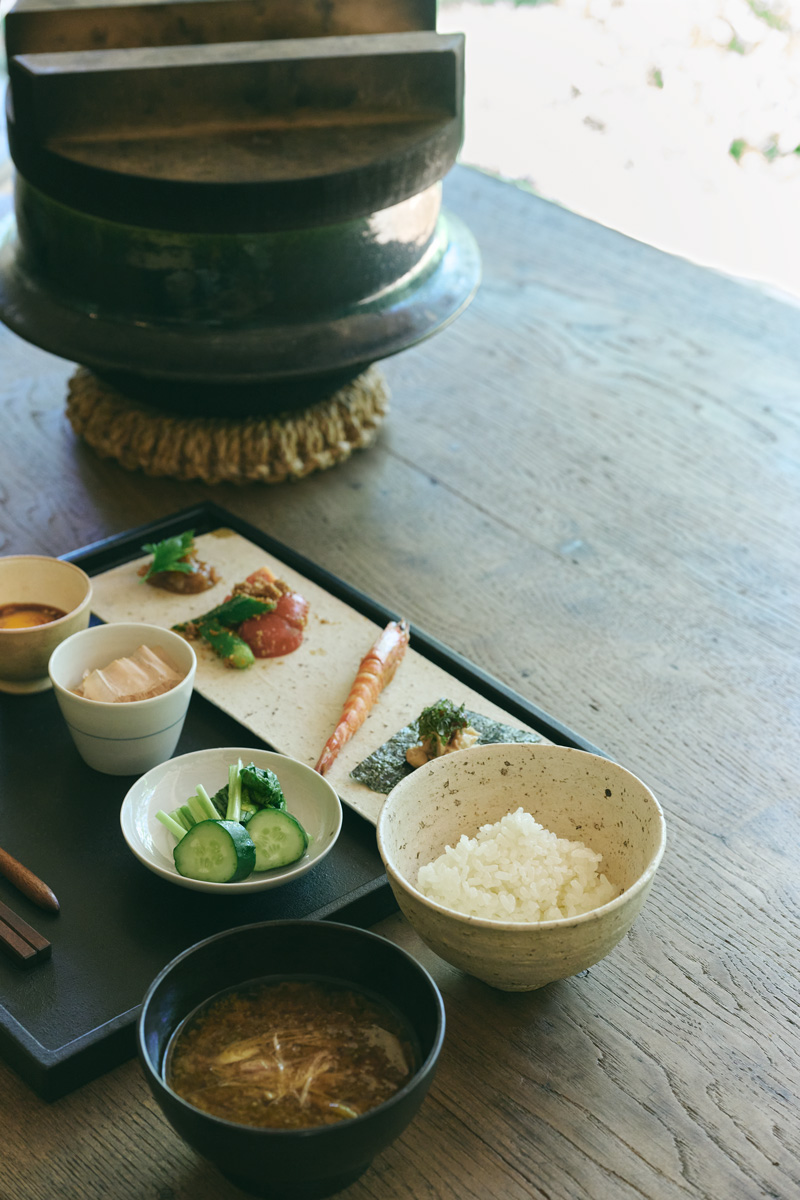 沖縄の今帰仁エリアにある今帰仁 石蕗の食事