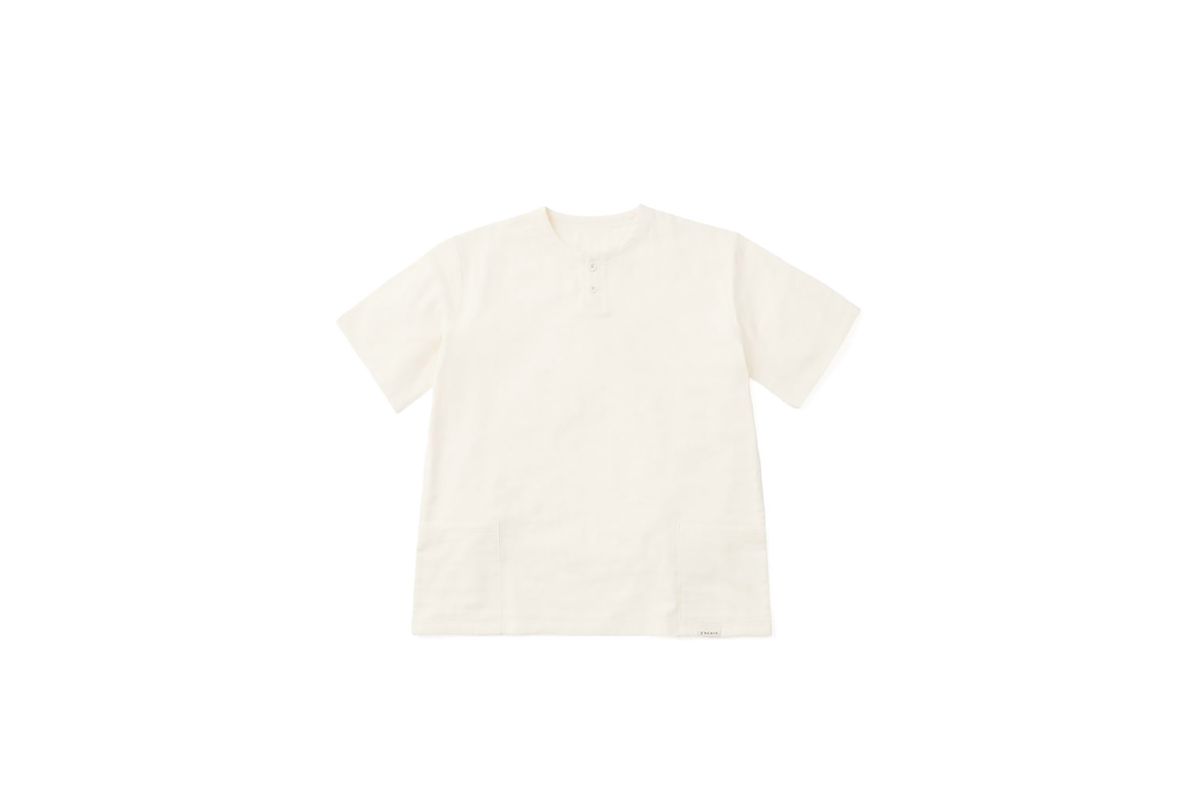 ロフトで買える暑さ対策グッズ5. 着るガーゼTシャツ ホワイト