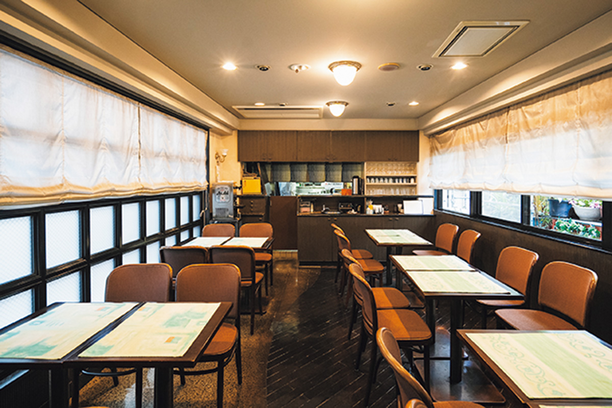 レストラン
