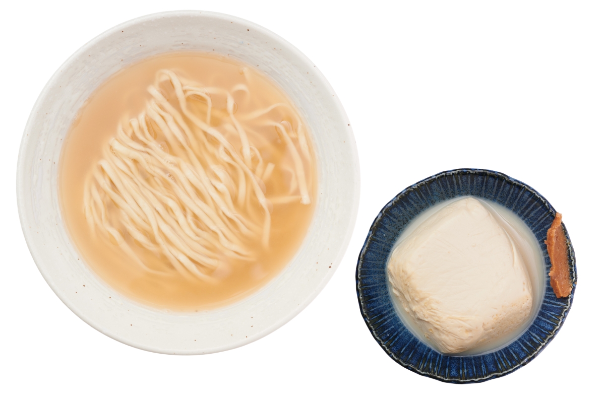 豆腐そば〈首里ほりかわ〉