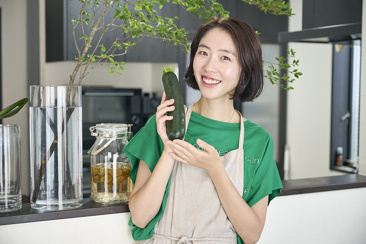 火も包丁も使わないズッキーニのレシピ。ズッキーニの選び方のコツ