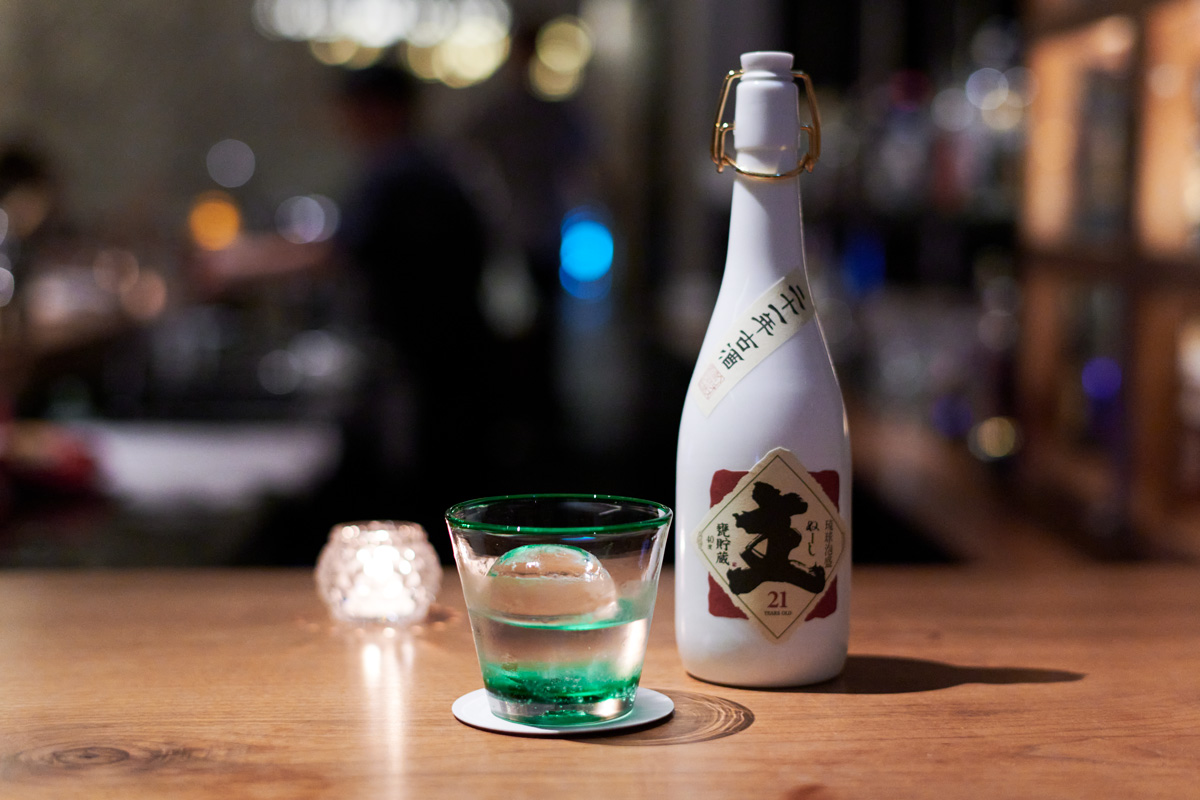 〈JUNGLIA OKINAWA〉オフィシャルホテルの〈ハイアット リージェンシー 瀬良垣アイランド 沖縄〉