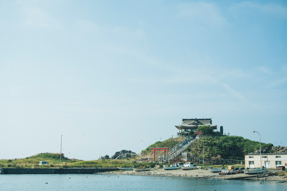 青森県八戸市の蕪嶋神社