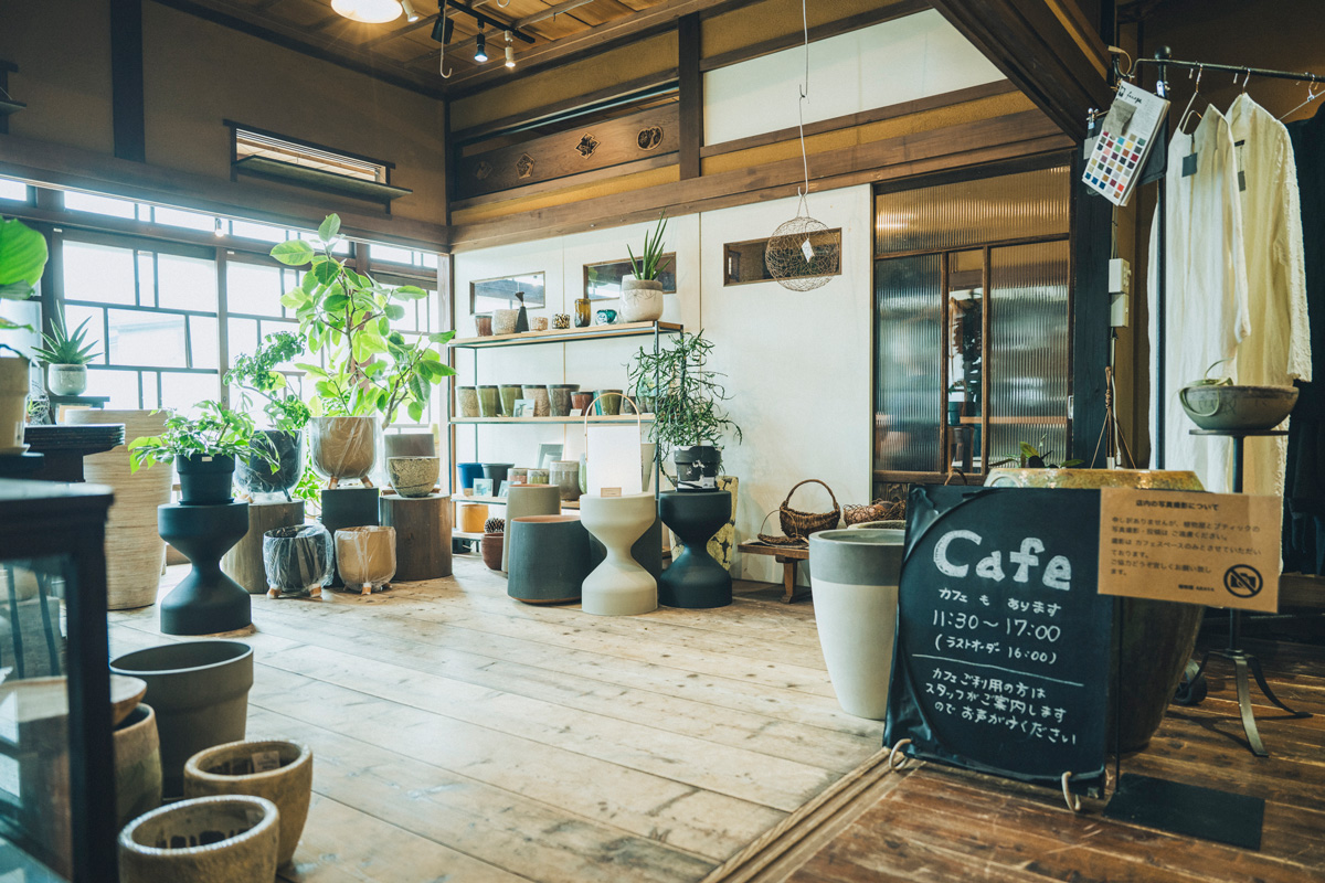 青森県八戸市の植物屋ARAYA