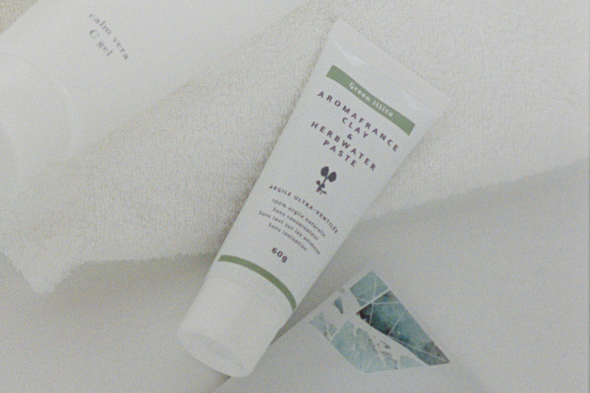 〈AROMAFRANCE〉の「クレイペースト」