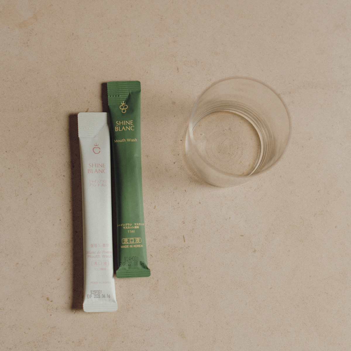 〈SHINE BLANC〉の「シャインブラン マスカット、ブランド ポム」