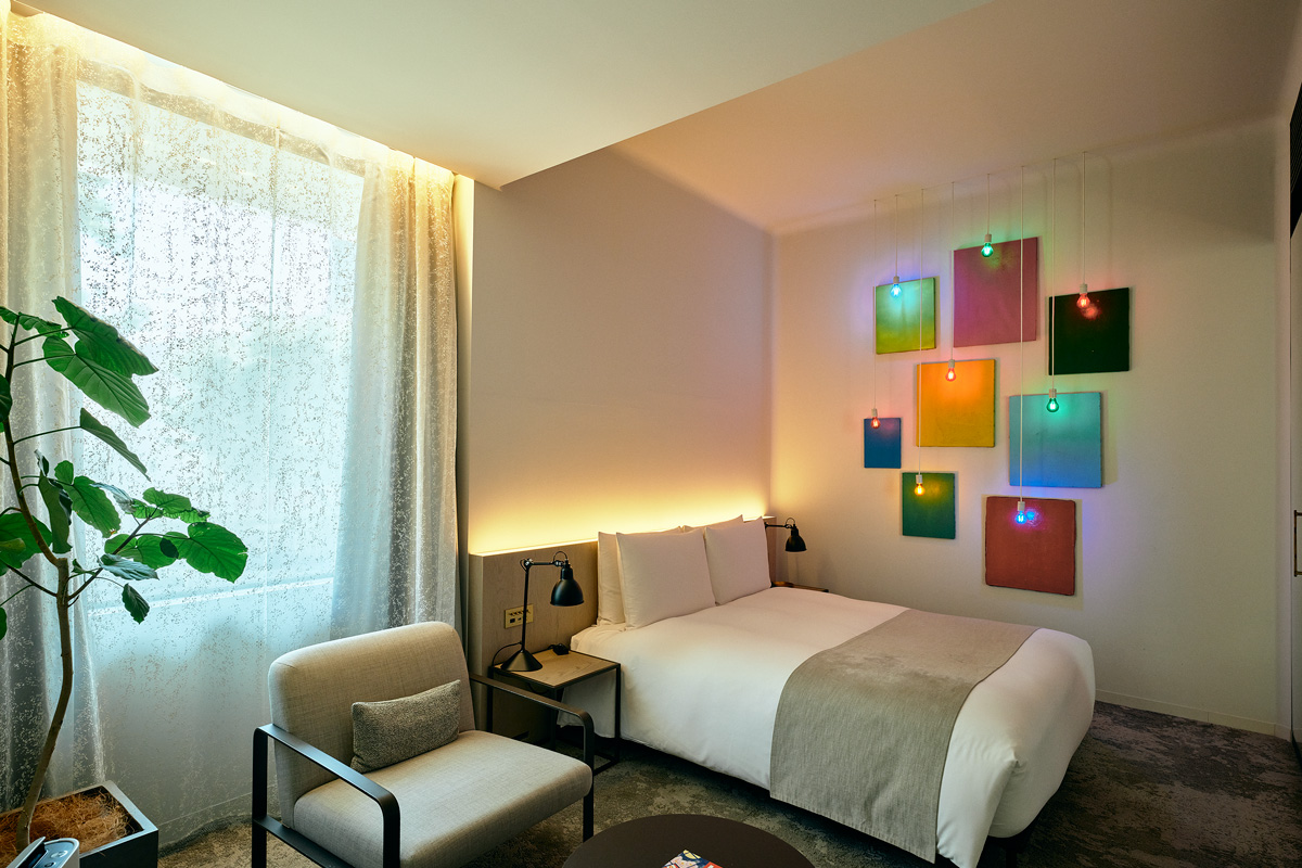 前橋のアートなホテル白井屋ホテルのミナ監修の客室