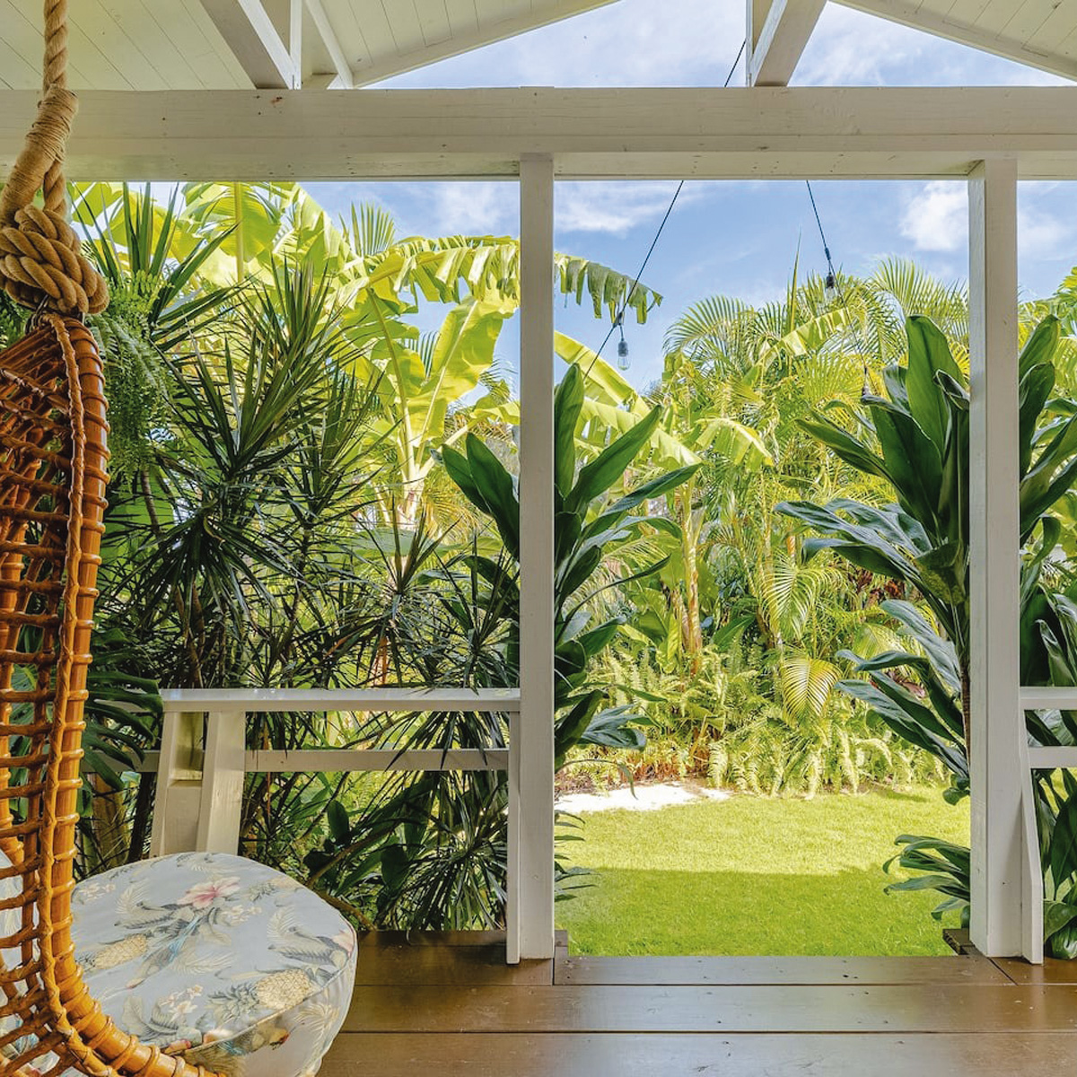 海辺に泊まりたい、大人数で貸切したい！ Airbnbで“ぴったりの宿泊先”を見つける方法