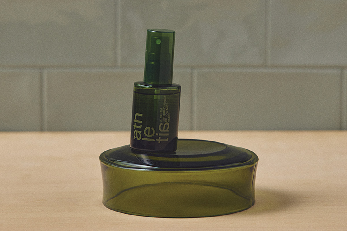 〈athletia〉の「スイッチングアロマピローミスト SLEEP」