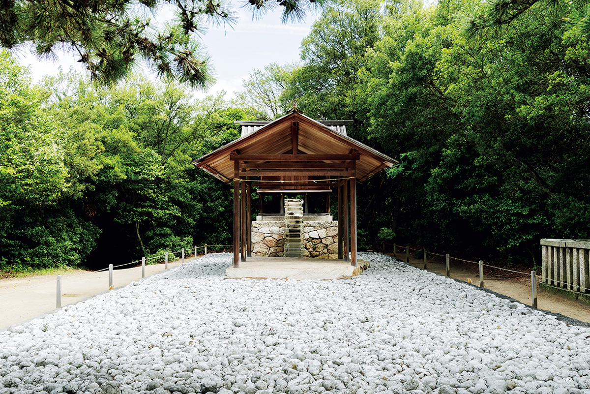 家プロジェクト「護王神社」（2002年）