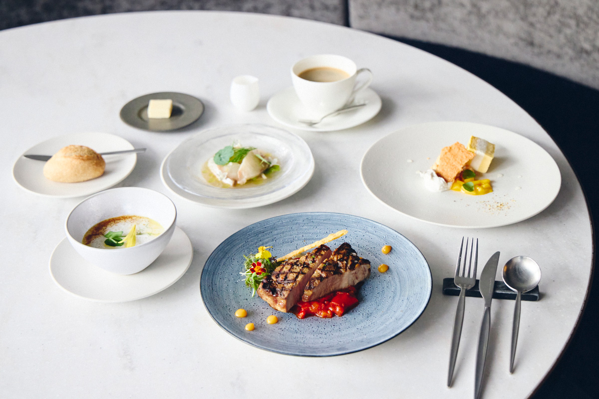 銀座駅直結の商業施設〈銀座プレイス〉7階