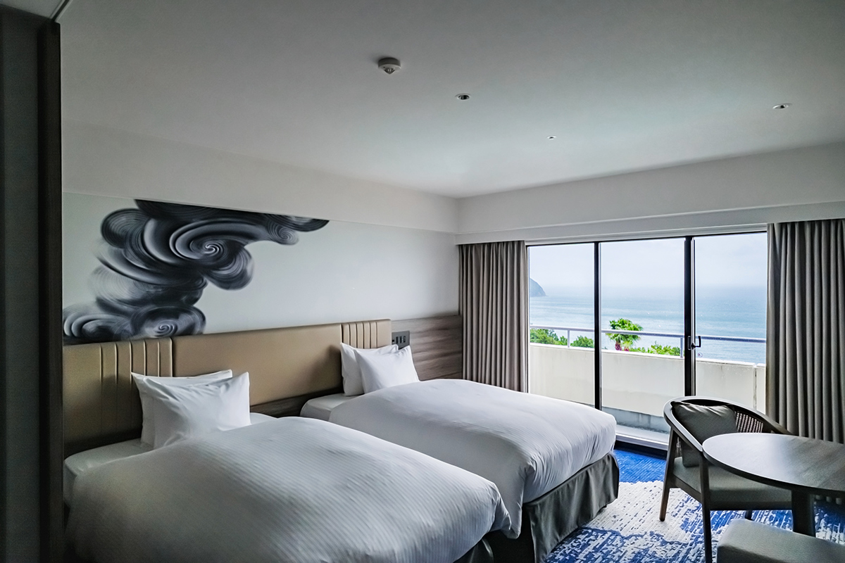 〈グランドメルキュール淡路島リゾート&スパ〉