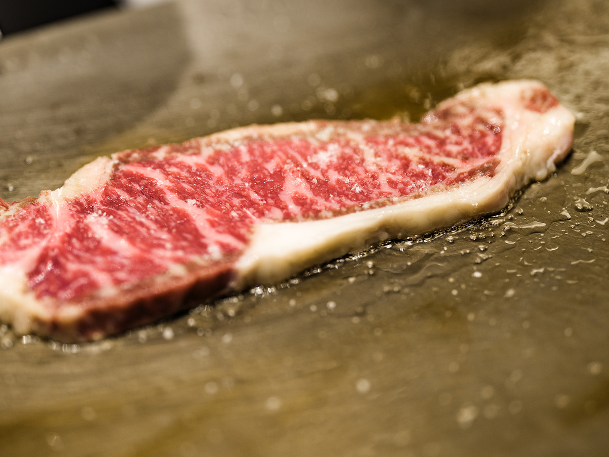 淡路牛のステーキ