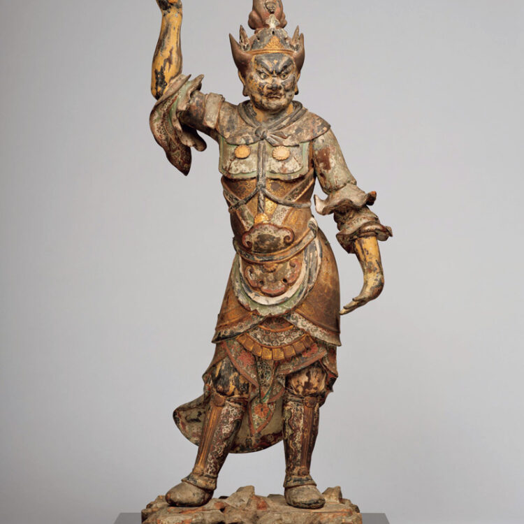 展示替えあり。写真は、前期・後期（前半）に公開する重要文化財 慶派《木造十二神将立像のうち寅神像》。鎌倉時代、安貞2年（1228）頃