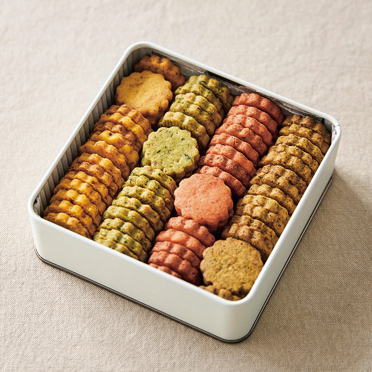 〈アマン京都〉の「上賀茂野菜のサブレ」