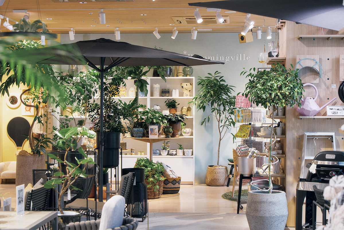 銀ぶらスポット　〈GINZA innit〉