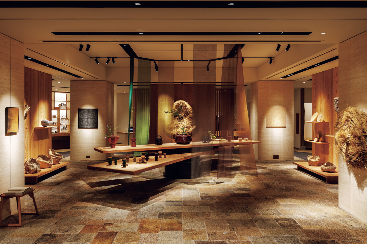 銀ぶらスポット　〈和光 本店地階 アーツアンドカルチャー〉