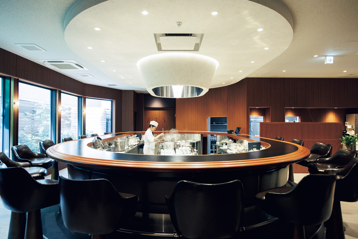 京都人の誇り！〈イノダコーヒ 三条店〉が2年半の時を経て復活