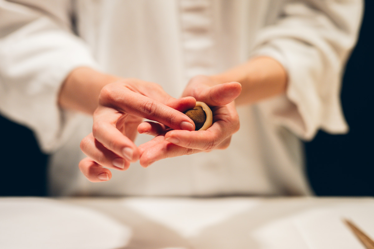 銀ぶらスポット　〈TORAYA GINZA〉