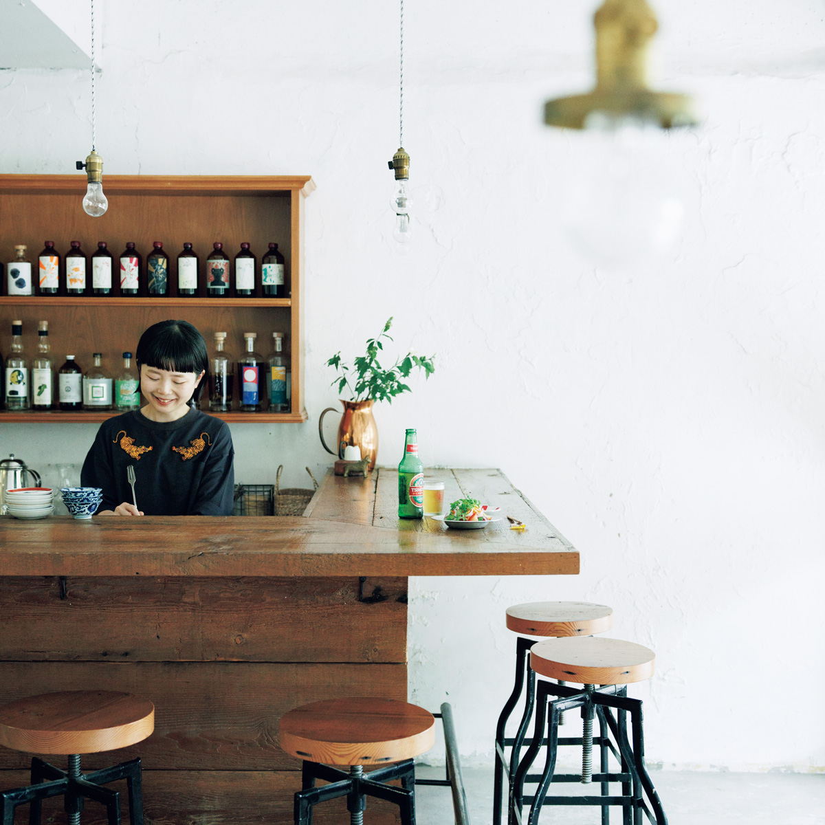 京都12:00オープン　高野川沿いの隠れ家では、旬を感じるエスニック料理で乾杯。〈コンカ〉