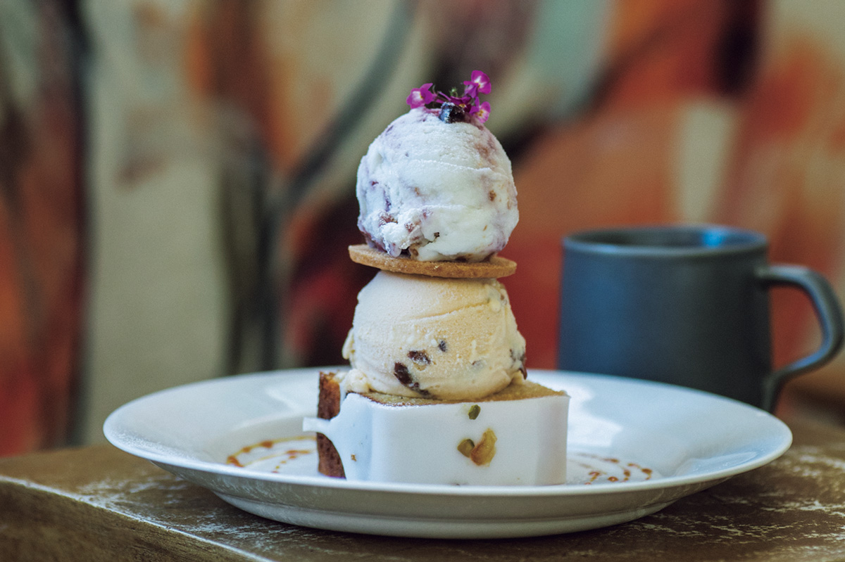 京都の焼菓子にアイスをトッピングして、自分好みの逸品を。〈enfourner〉