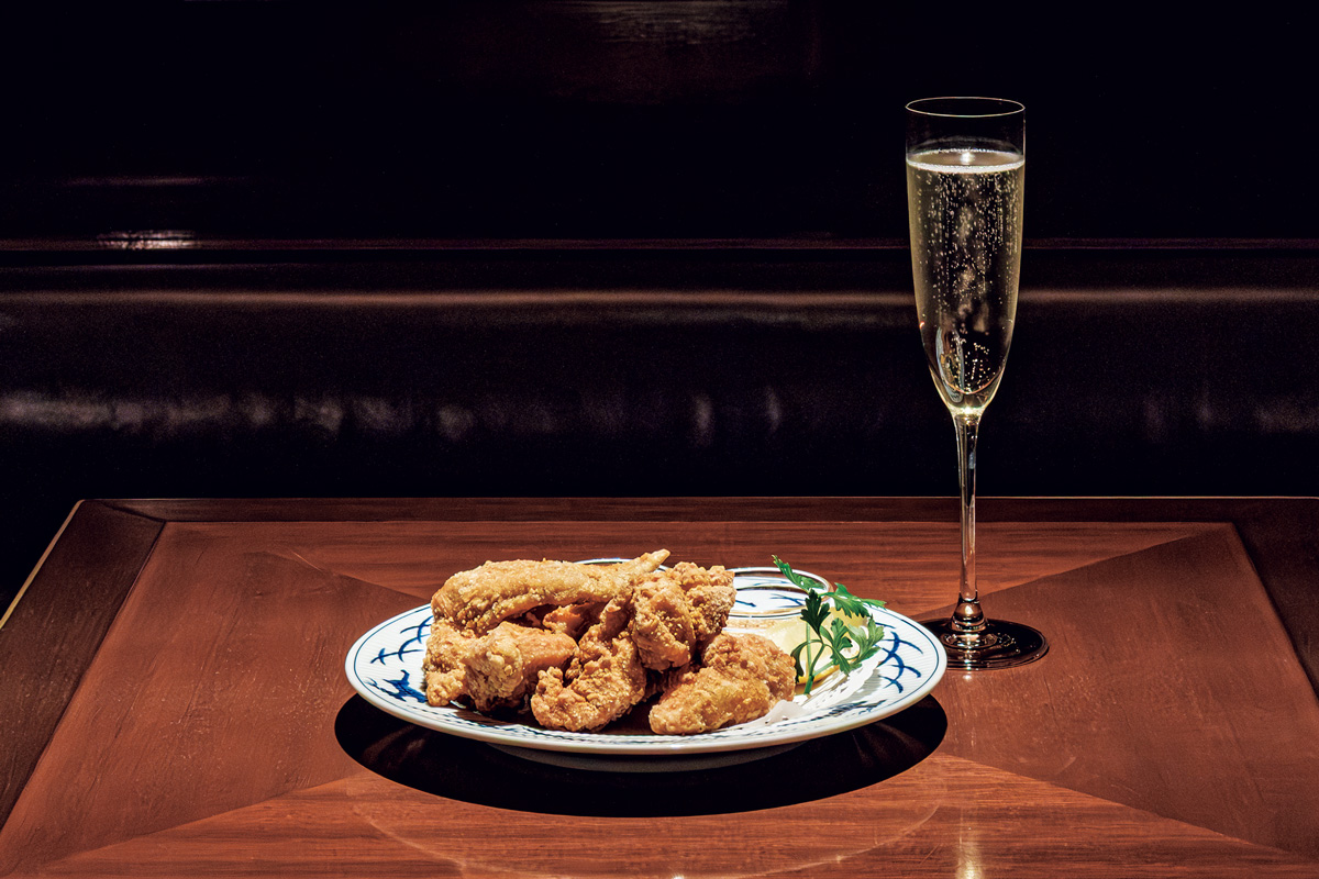 〈三笠会館〉の鶏の唐揚げ