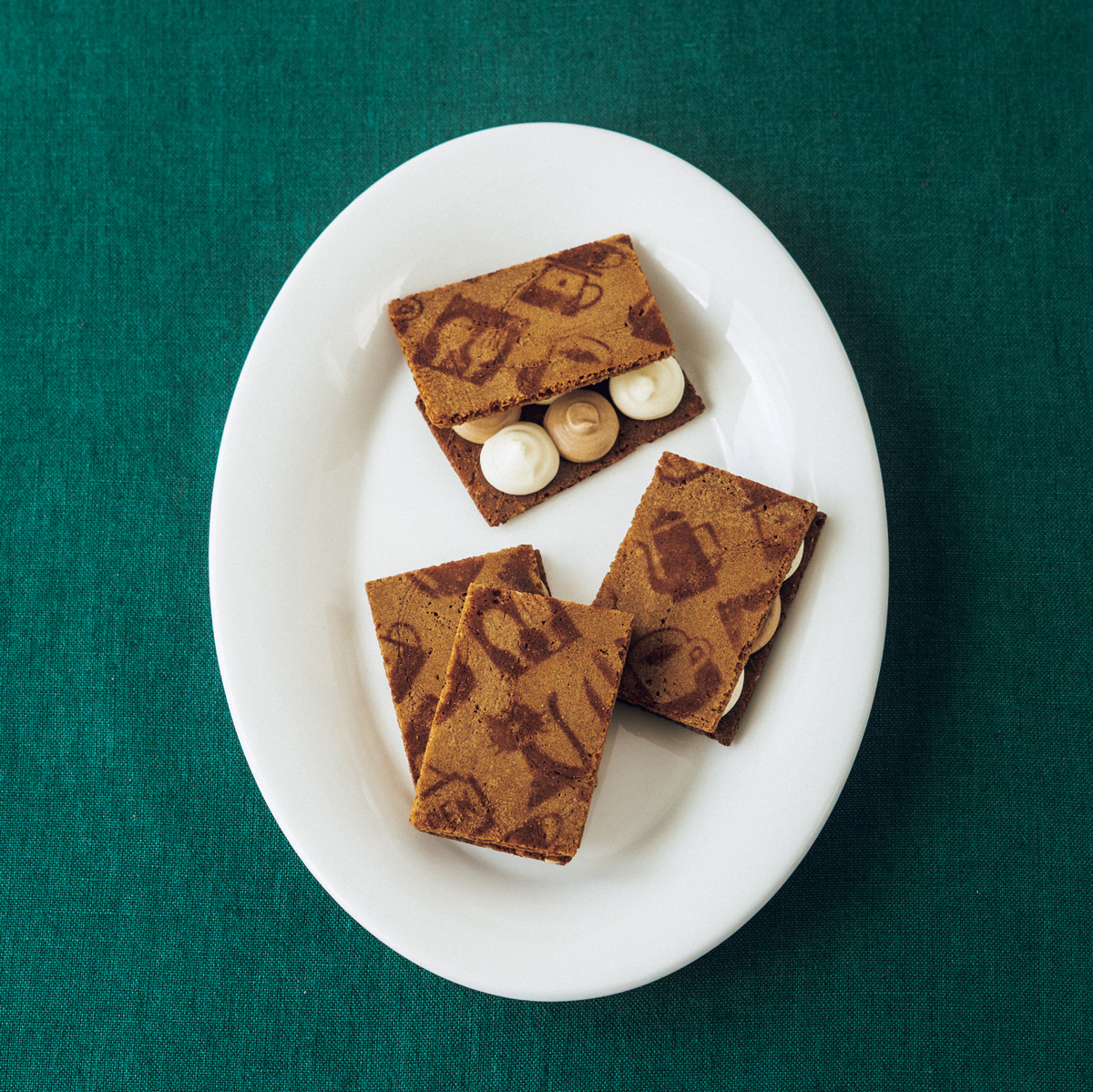 東京駅　手土産　〈喫茶店に恋して。〉のティラミスショコラサンド