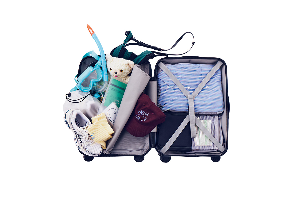 【保存版】旅が快適になる便利グッズ｜無印良品のトラベルグッズ、温泉旅に役立つアイテムなど31選とパッキングのコツも紹介