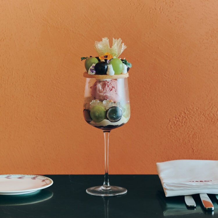 マルニカフェのパフェ