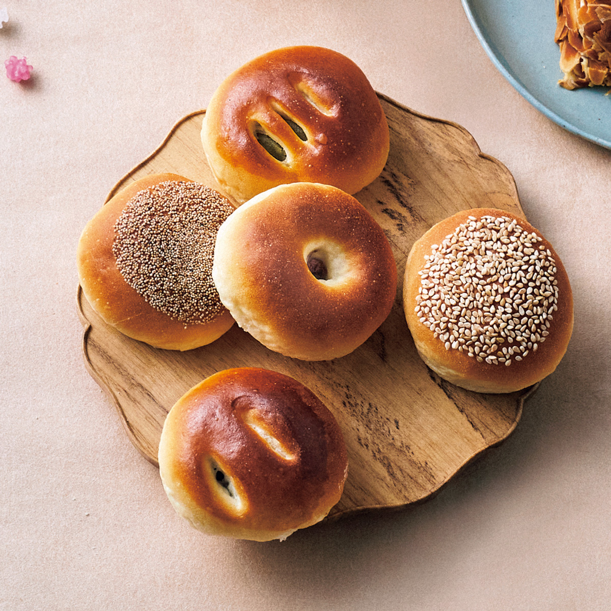 〈銀座木村家〉の酒種5色あんぱん