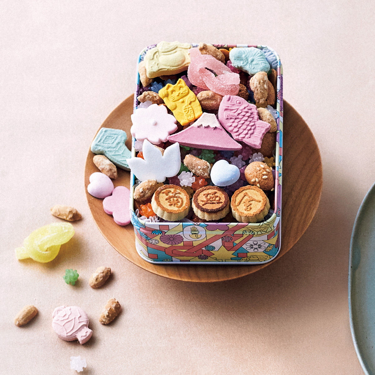 〈銀座菊廼舎 銀座本店〉の135周年限定 わたしの冨貴寄 菊花